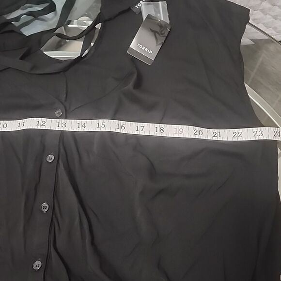 NWT Black Challis Button-Front Romper - Picture 6 of 8